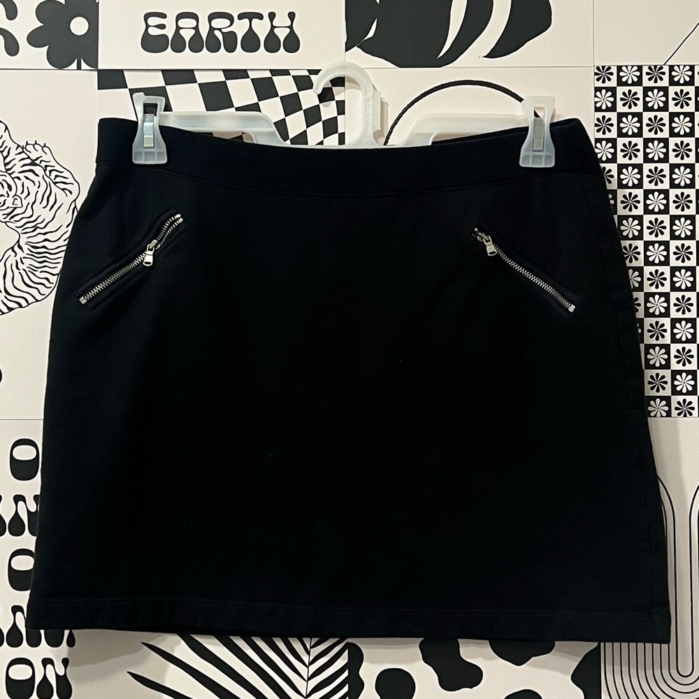🖤 Ann Taylor Loft Zipper Mini Skirt 🖤